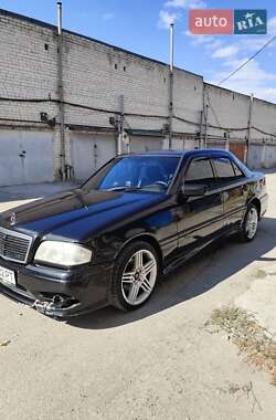 Mercedes-Benz C-Class  1999