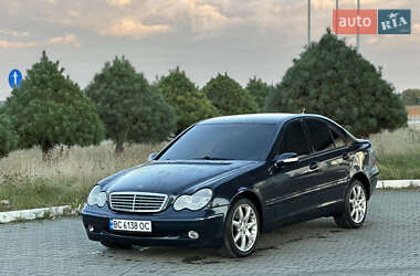 Mercedes-Benz C-Class 2001