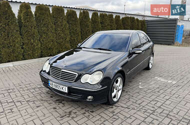 Mercedes-Benz C-Class  2004