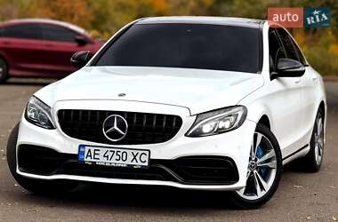 Mercedes-Benz C-Class  2017
