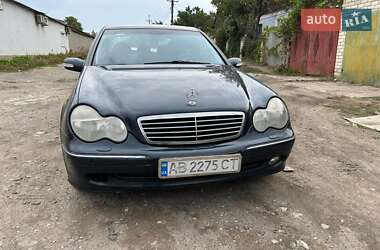 Mercedes-Benz C-Class  2002