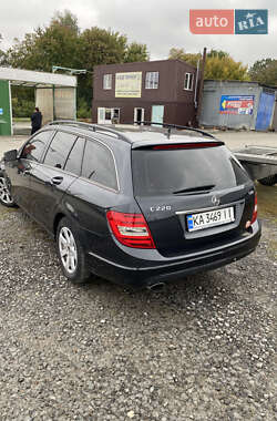 Mercedes-Benz C-Class  2011