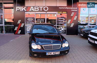Mercedes-Benz C-Class  2002