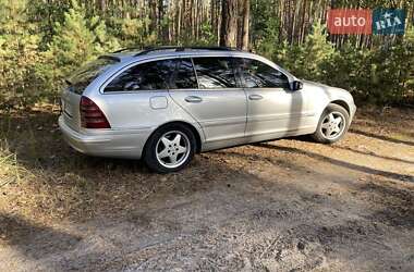 Mercedes-Benz C-Class  2001