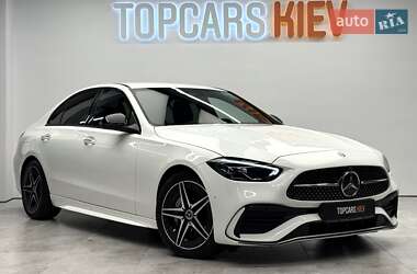 Mercedes-Benz C-Class  2021
