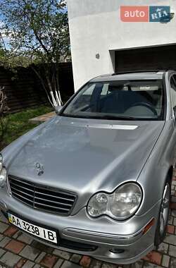 Mercedes-Benz C-Class  2007