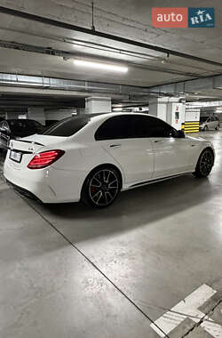 Mercedes-Benz C-Class  2017