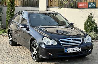 Mercedes-Benz C-Class 2006