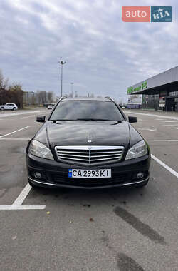 Mercedes-Benz C-Class  2011