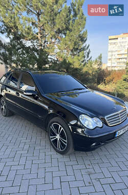 Mercedes-Benz C-Class  2003