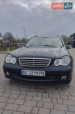 Mercedes-Benz C-Class  2004