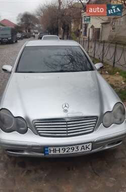 Mercedes-Benz C-Class  2001