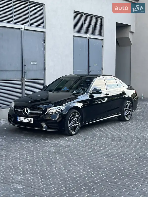 Mercedes-Benz C-Class