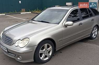 Mercedes-Benz C-Class  2004