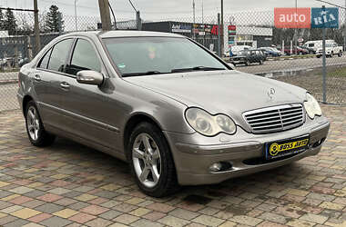 Mercedes-Benz C-Class 2003