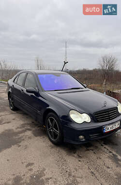 Mercedes-Benz C-Class  2005