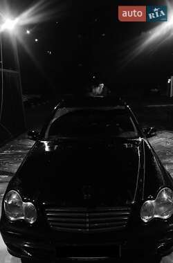 Mercedes-Benz C-Class  2006