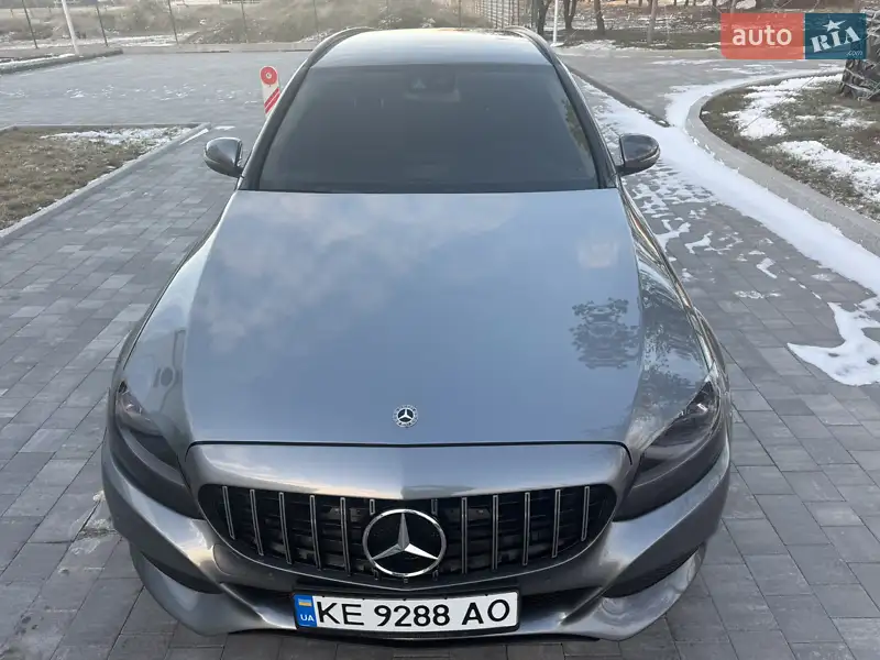 Mercedes-Benz C-Class 2018