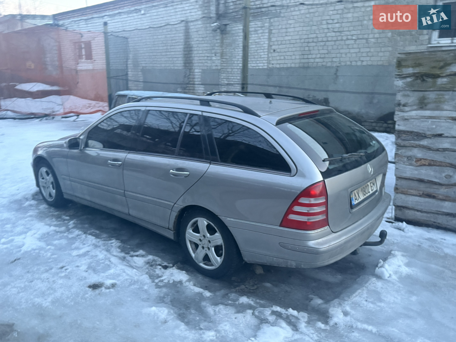Mercedes-Benz C-Class 2005 VIN WDB2032081F682741 фото оголошення 2 з 14