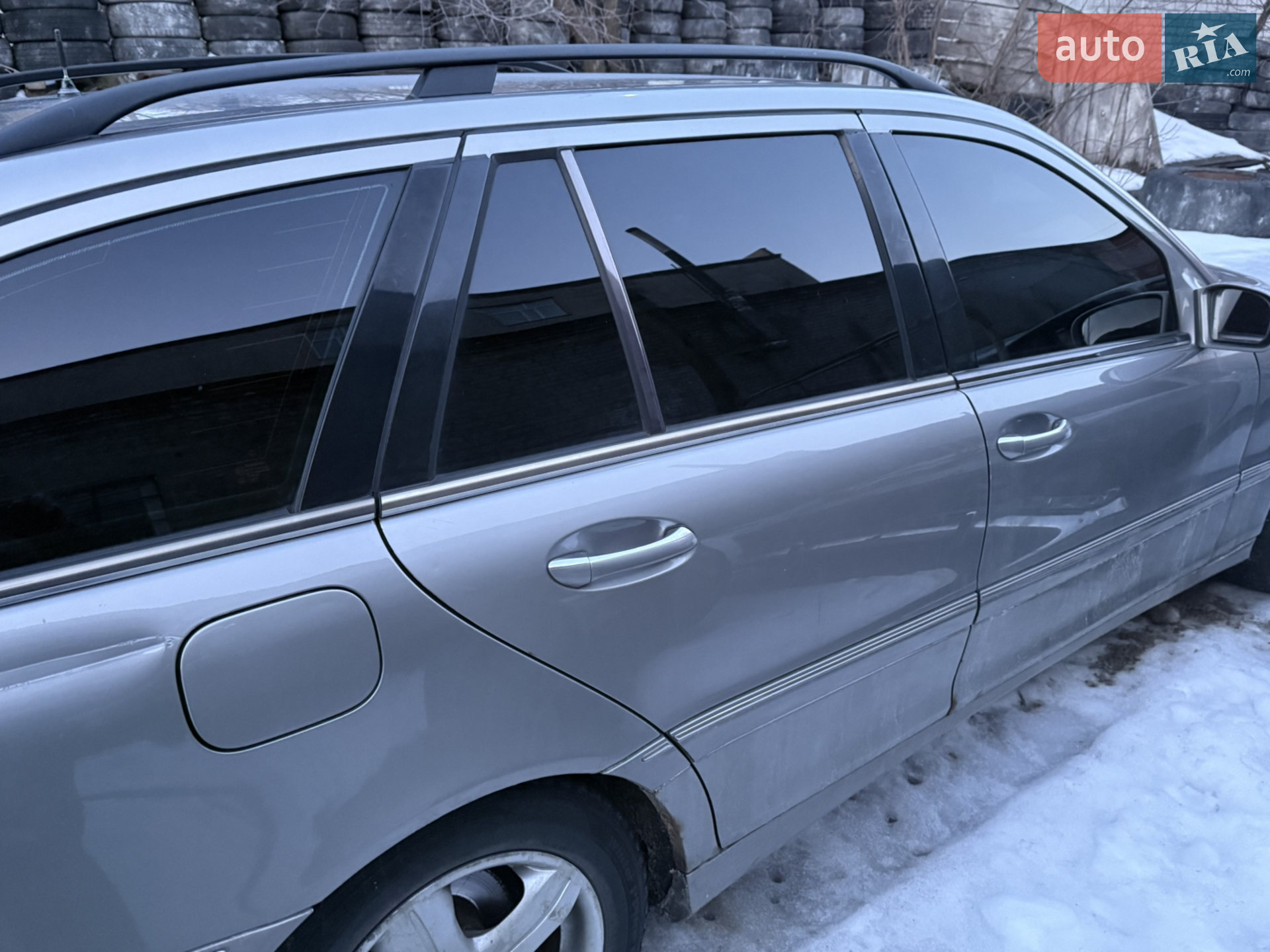 Mercedes-Benz C-Class 2005 VIN WDB2032081F682741 фото оголошення 4 з 14