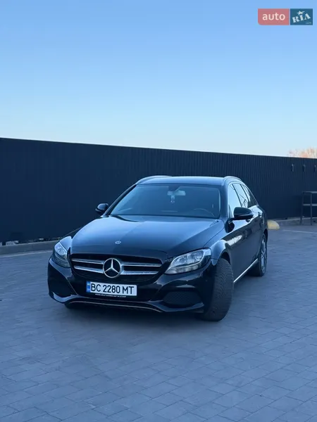 Mercedes-Benz C-Class 2017