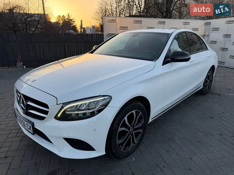 Mercedes-Benz C-Class 2019