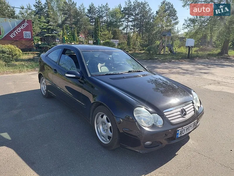 Mercedes-Benz C-Class 2007