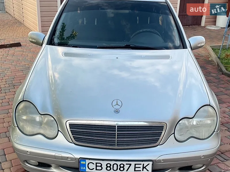 Mercedes-Benz C-Class