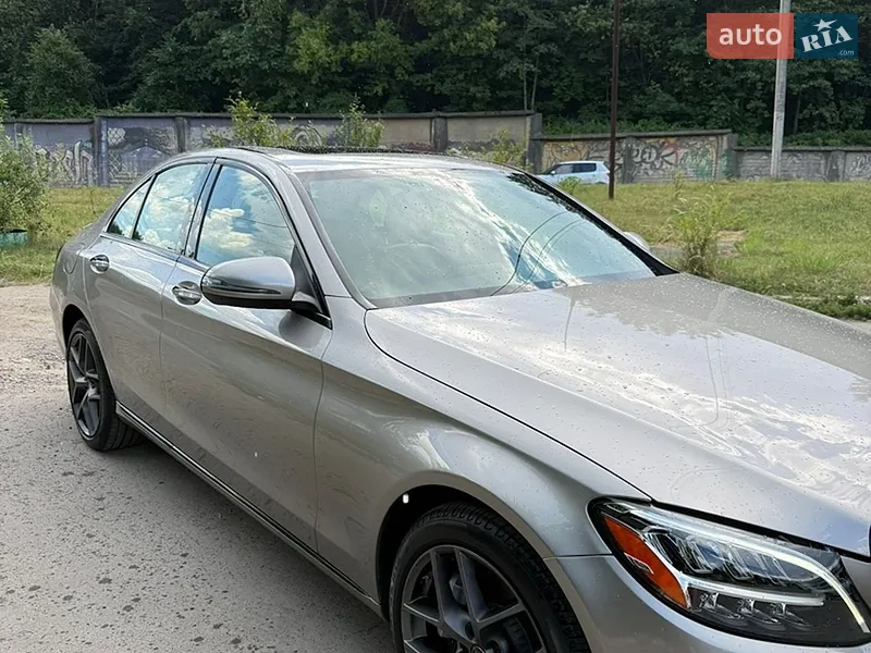Mercedes-Benz C-Class
