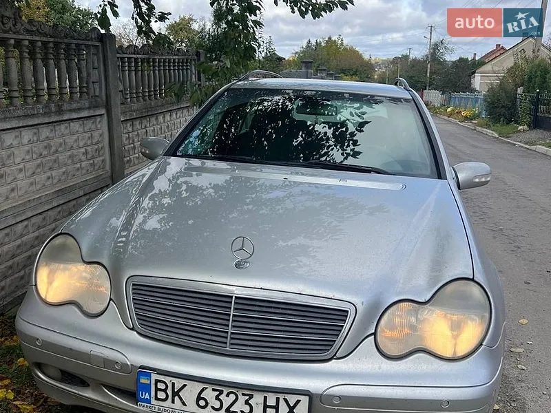 Mercedes-Benz C-Class 2003