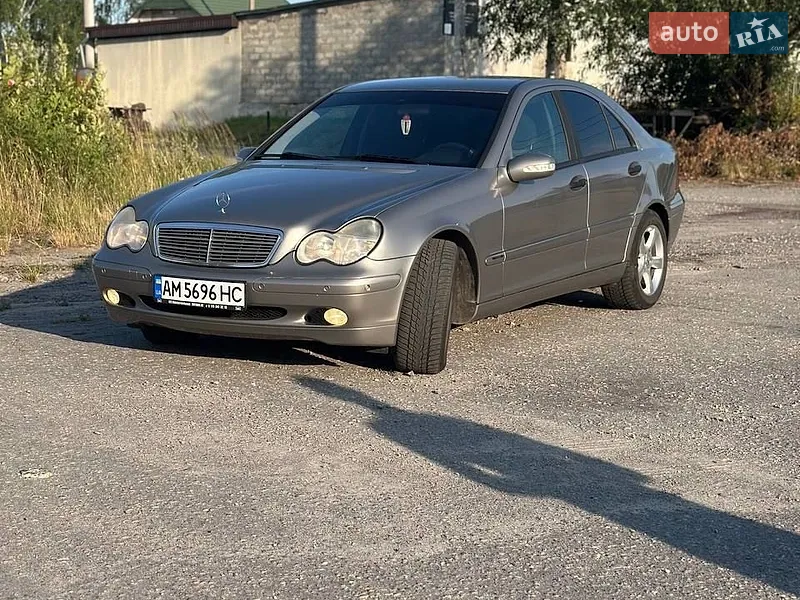 Mercedes-Benz C-Class