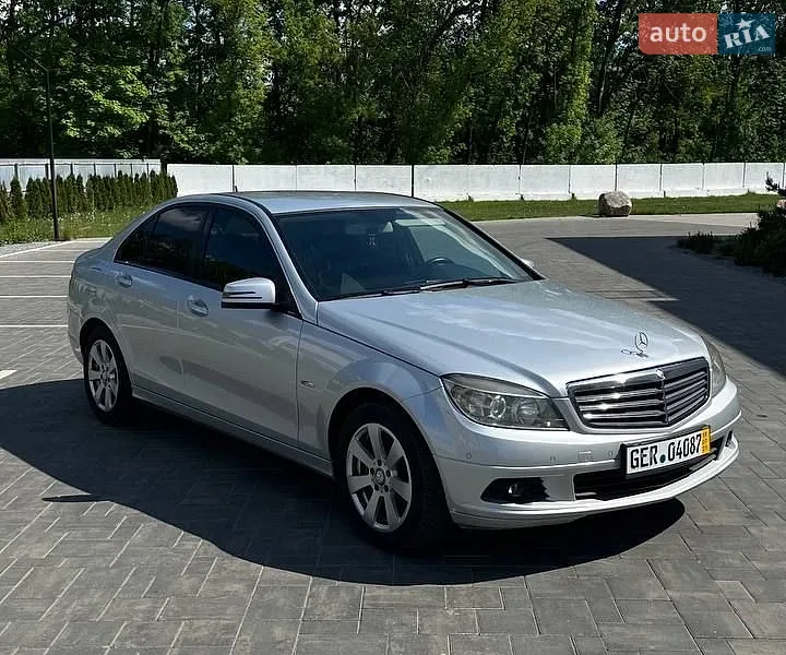 Mercedes-Benz C-Class