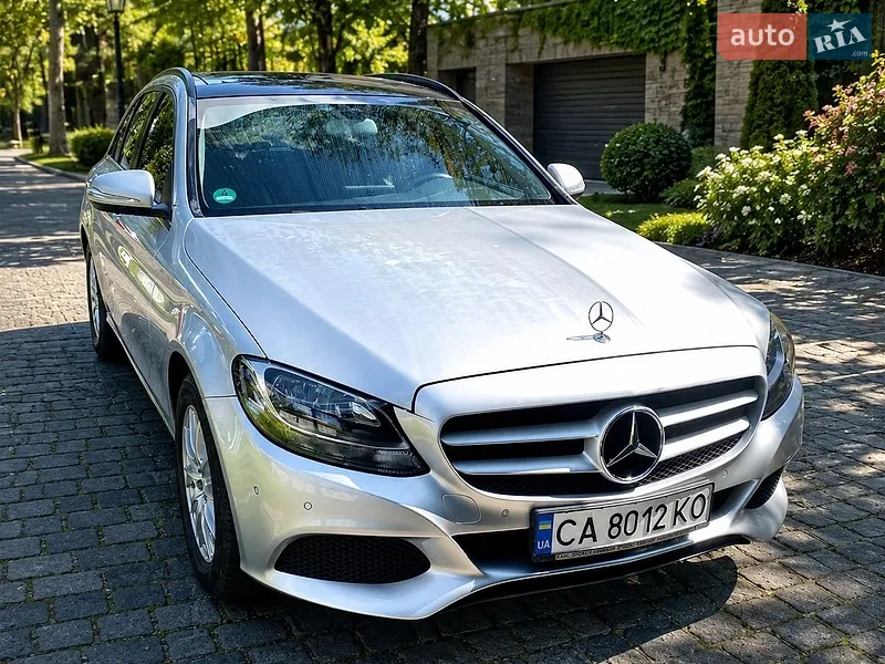 Mercedes-Benz C-Class