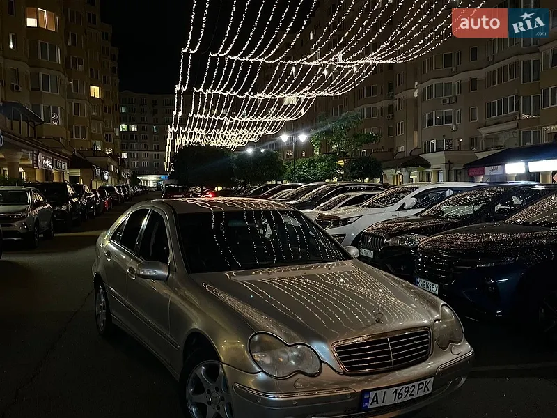 Mercedes-Benz C-Class