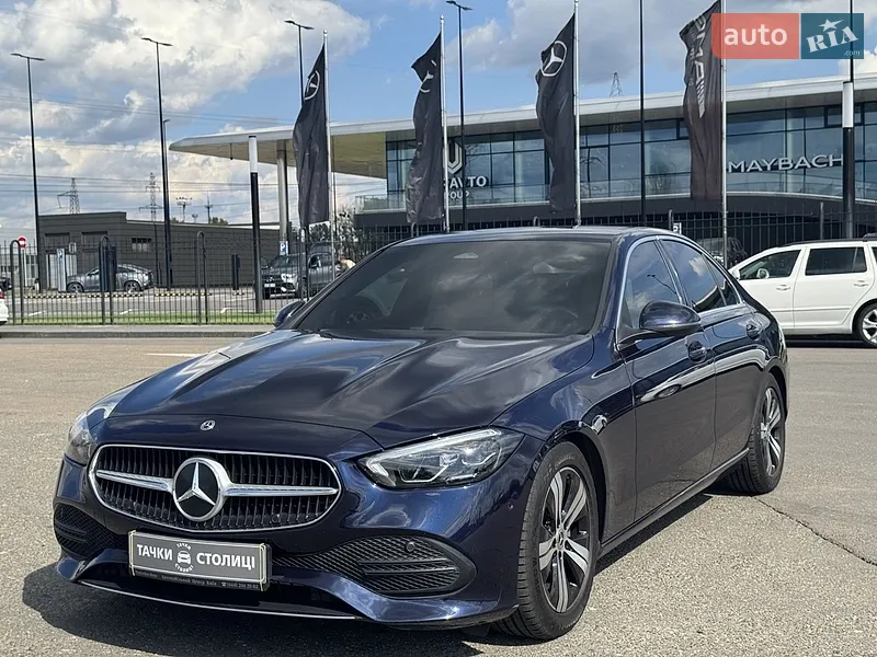 Mercedes-Benz C-Class 2021