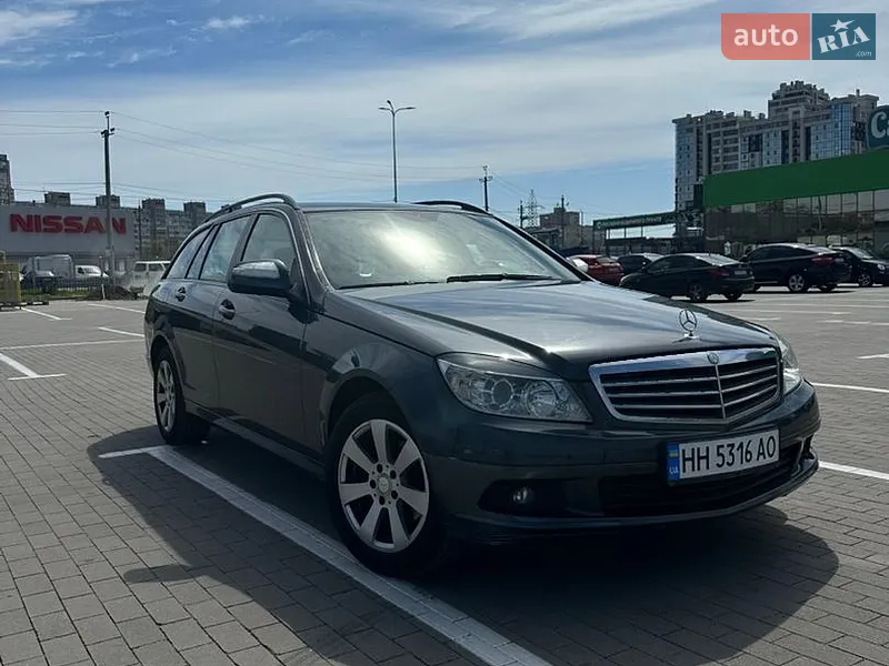 Mercedes-Benz C-Class