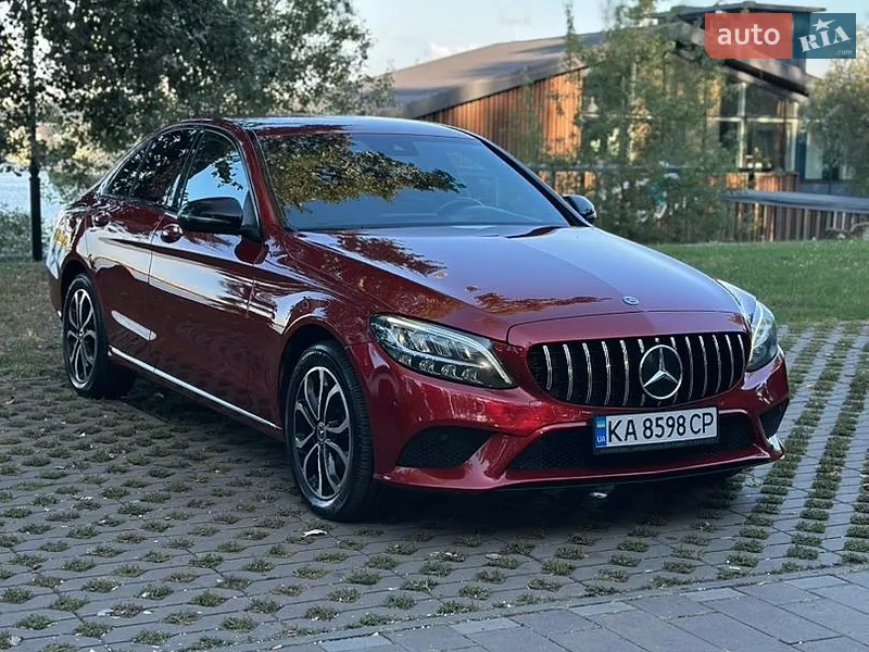 Mercedes-Benz C-Class