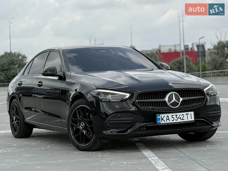 Mercedes-Benz C-Class 2021