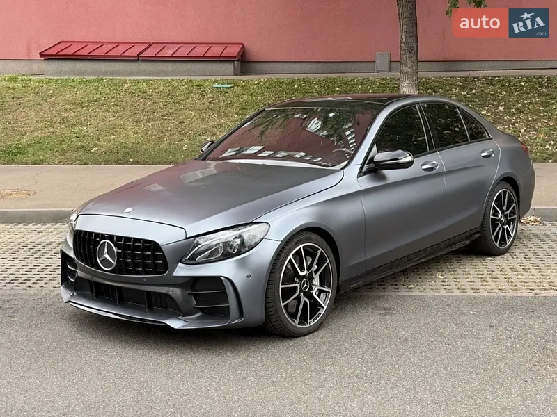 Mercedes-Benz C-Class
