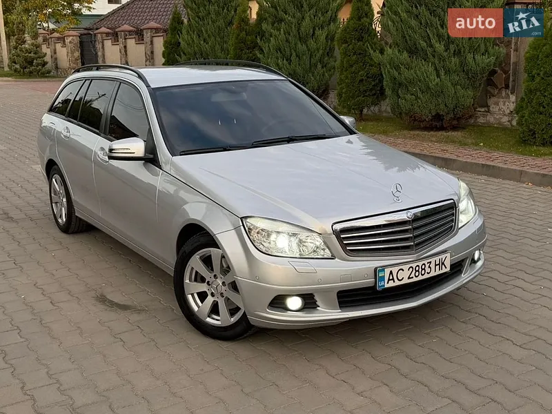 Mercedes-Benz C-Class 2010