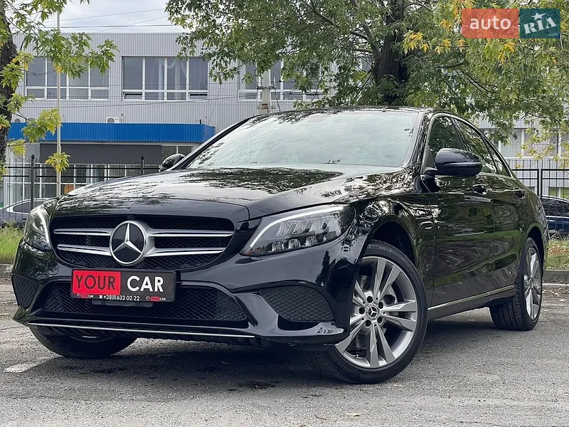 Mercedes-Benz C-Class