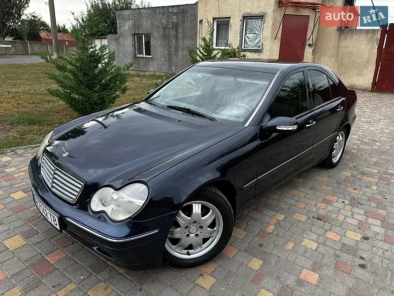 Mercedes-Benz C-Class