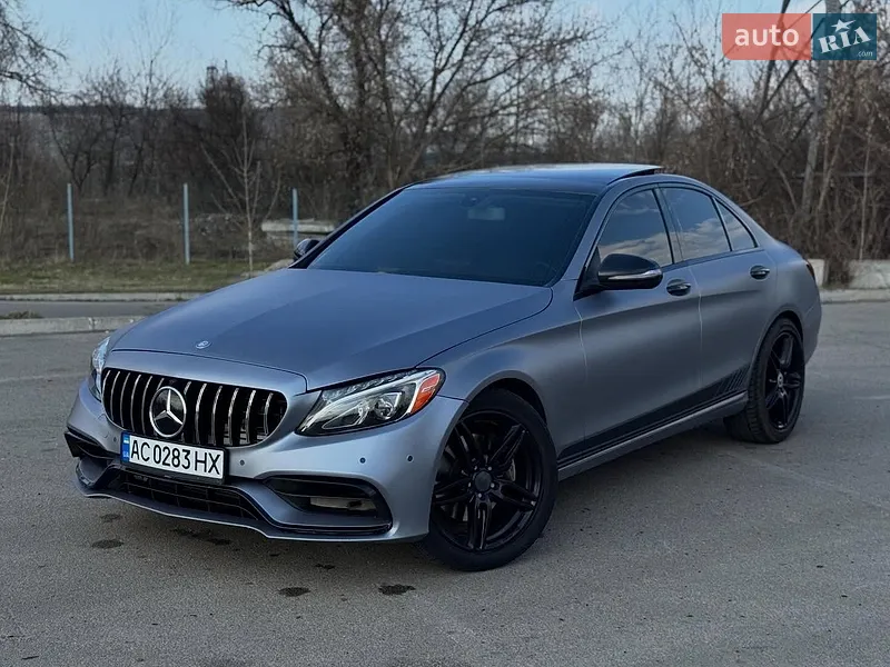 Mercedes-Benz C-Class