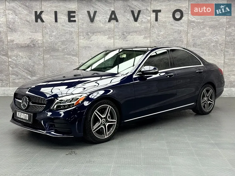 Mercedes-Benz C-Class