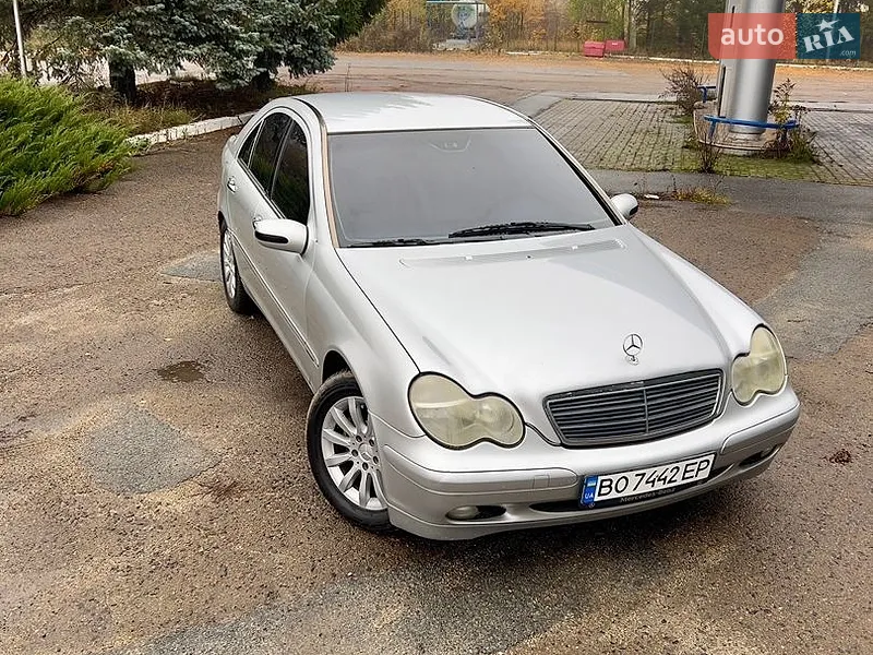 Mercedes-Benz C-Class
