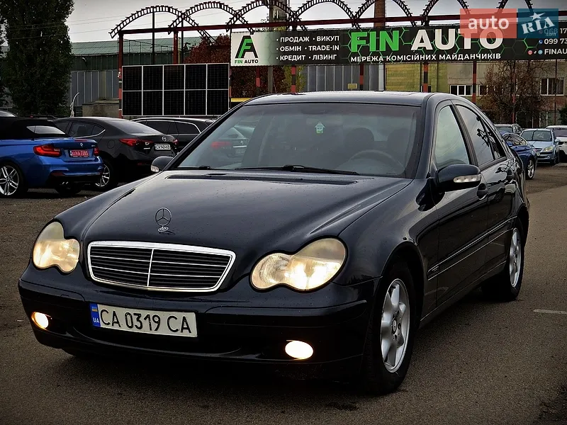 Mercedes-Benz C-Class