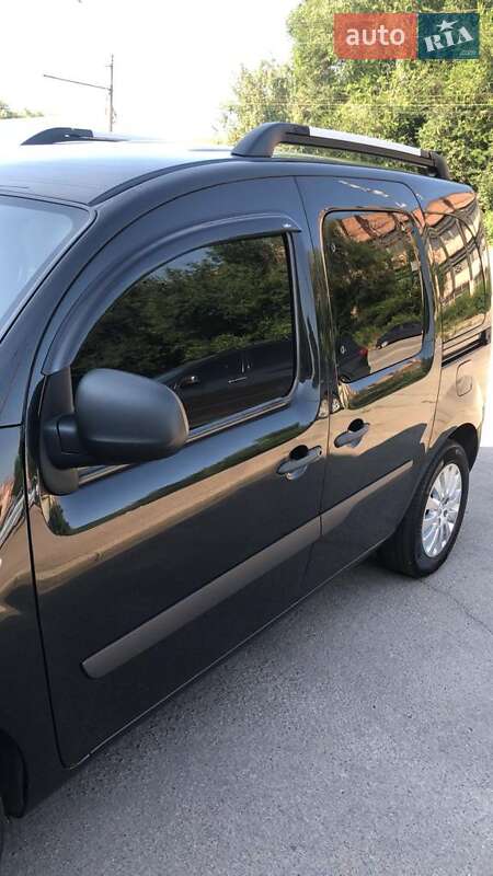 Мінівен Mercedes-Benz Citan