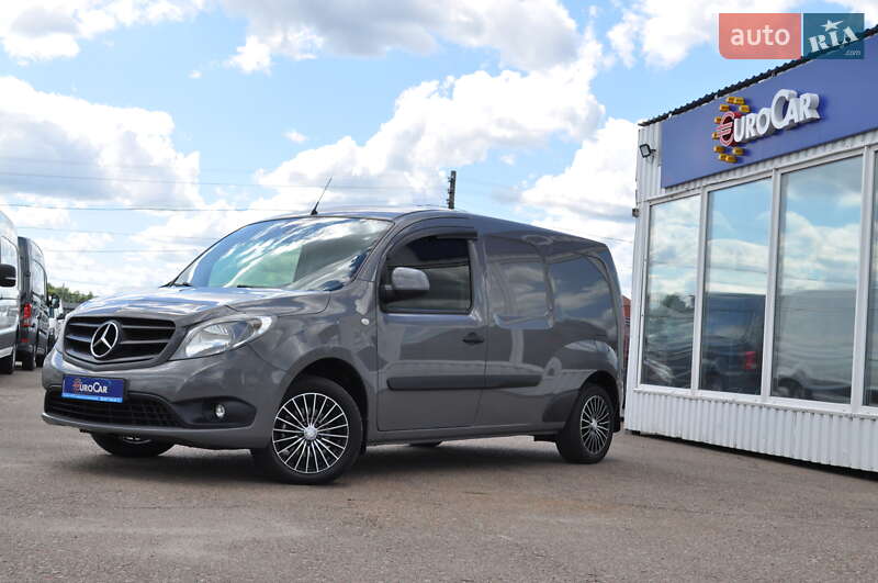 Вантажівки Mercedes-Benz Citan