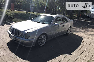 Mercedes-Benz CLK-Class  2000