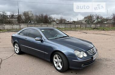 Mercedes-Benz CLK-Class  2003